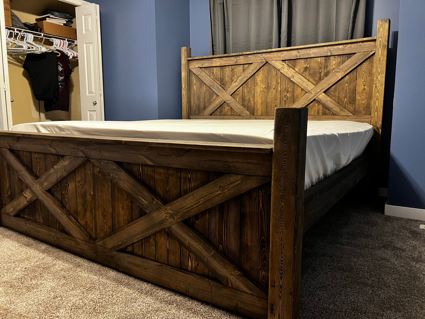 Foundation Series Heritage “X” Poster Bed frame