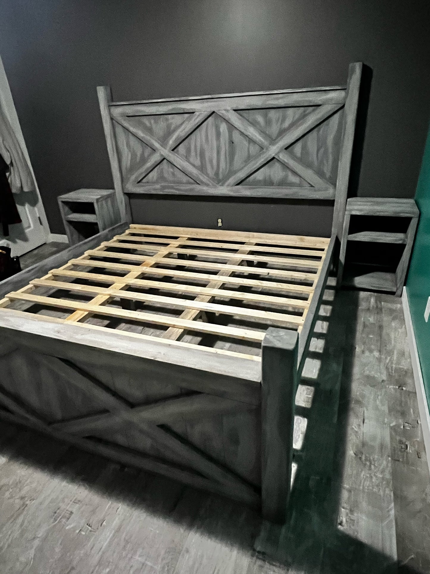 Custom Heritage “X” Poster Bed frame